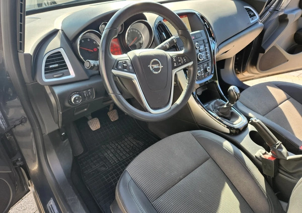 Opel Astra cena 34600 przebieg: 155852, rok produkcji 2015 z Podkowa Leśna małe 301